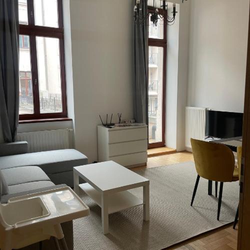 Klikk At Gozsdu Apartamento *